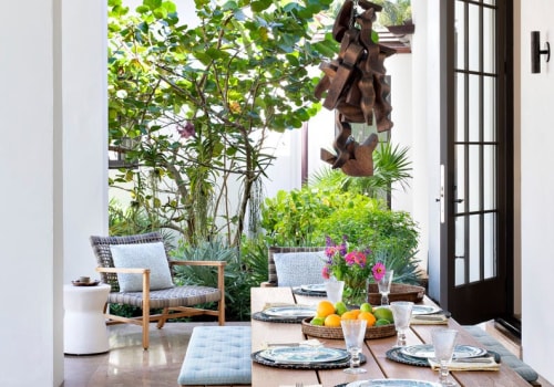 Creating a Functional Outdoor Dining Space
